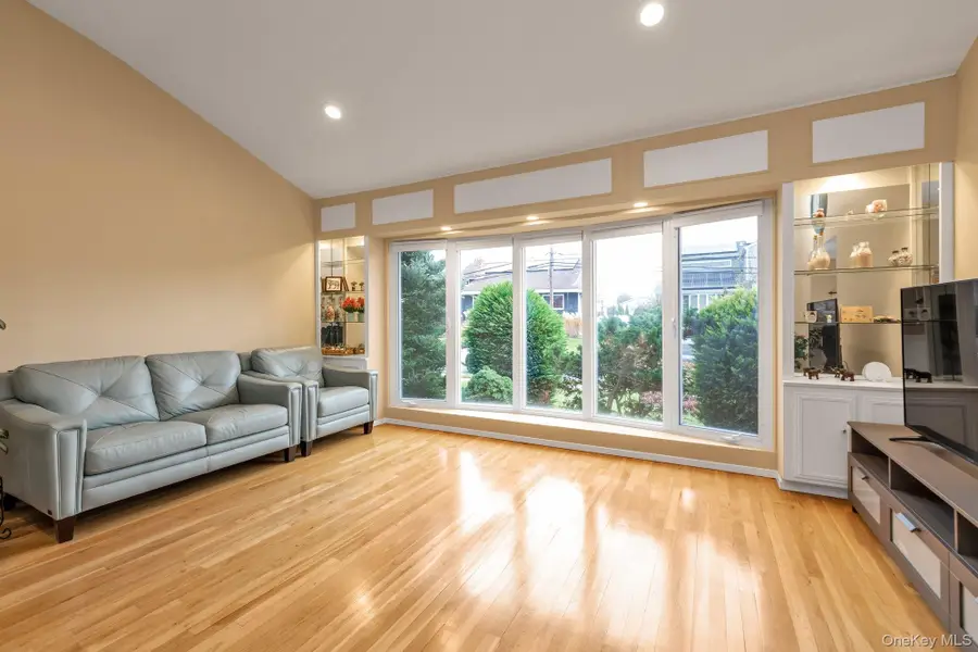 2884 Bay Drive, Merrick, NY 11566 - #2