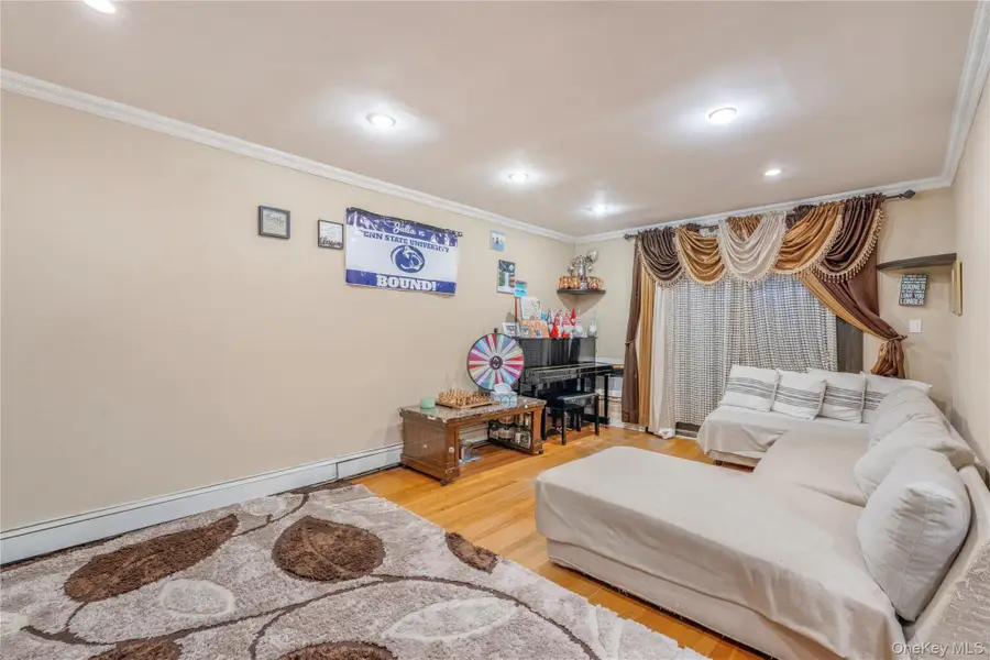 6223 69th Place, Middle Village, NY 11379 - Image #3