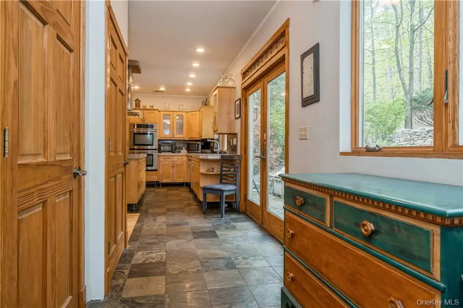 17 Seneca Hill, Greenwood Lake, NY 10925 - Image #3