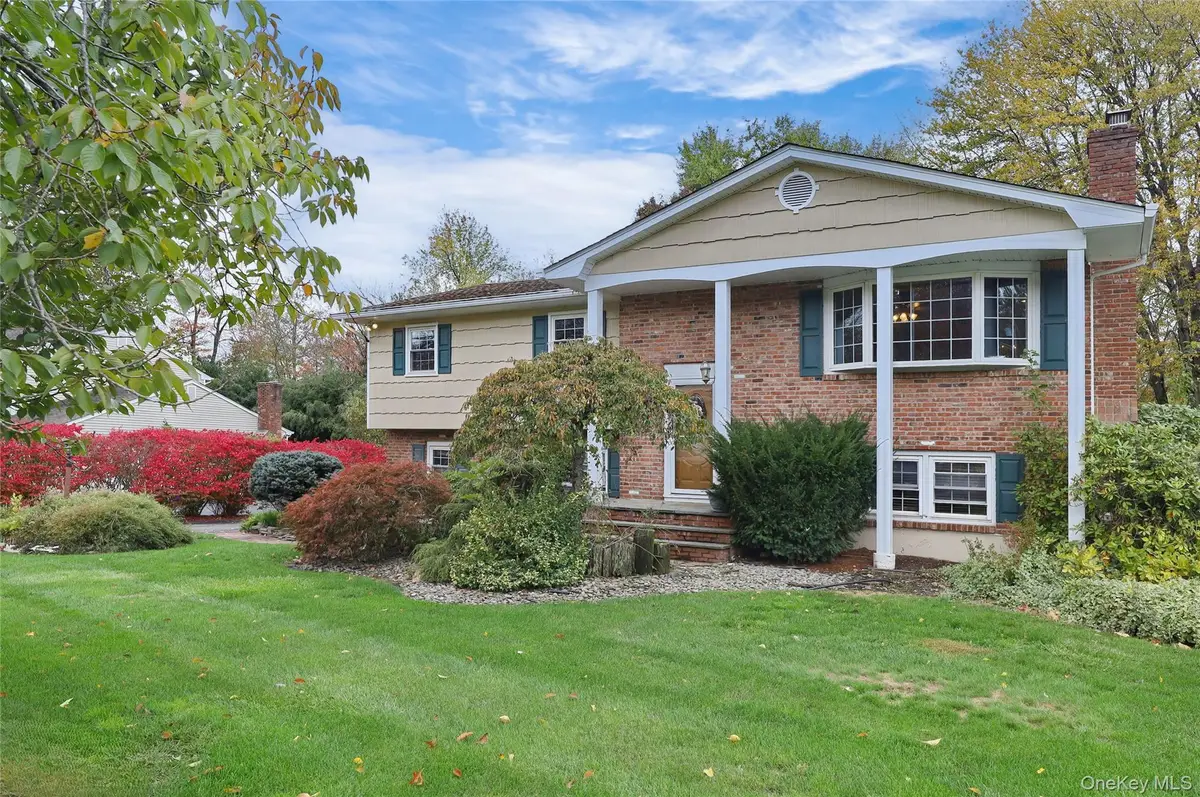 12 Lilac Court, Nanuet, NY 10954 - Image #1