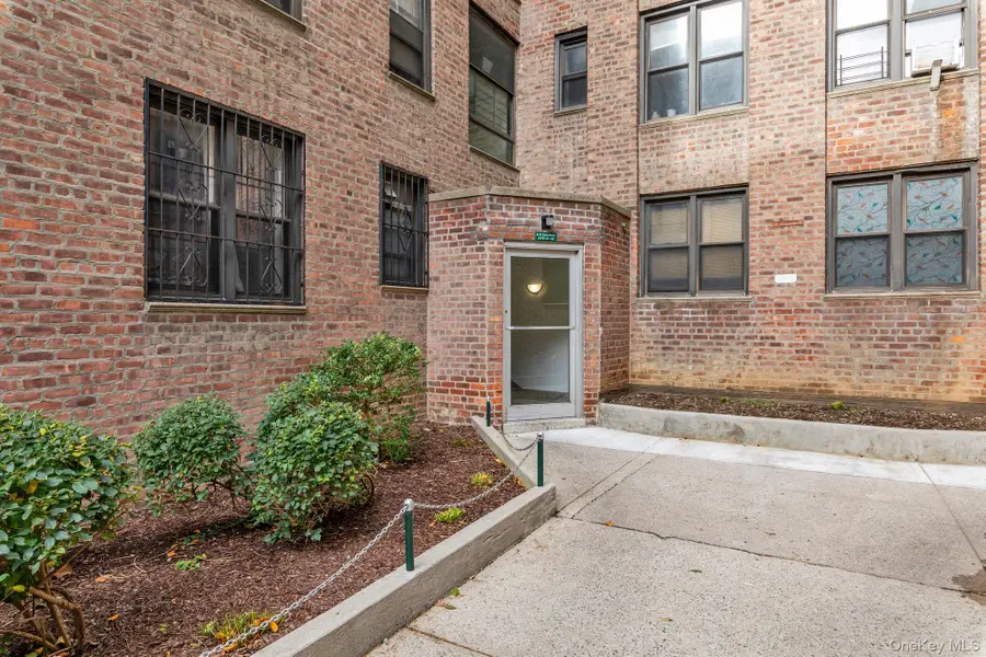 4334 Union Street #5H, Flushing, NY 11355 - Image #2