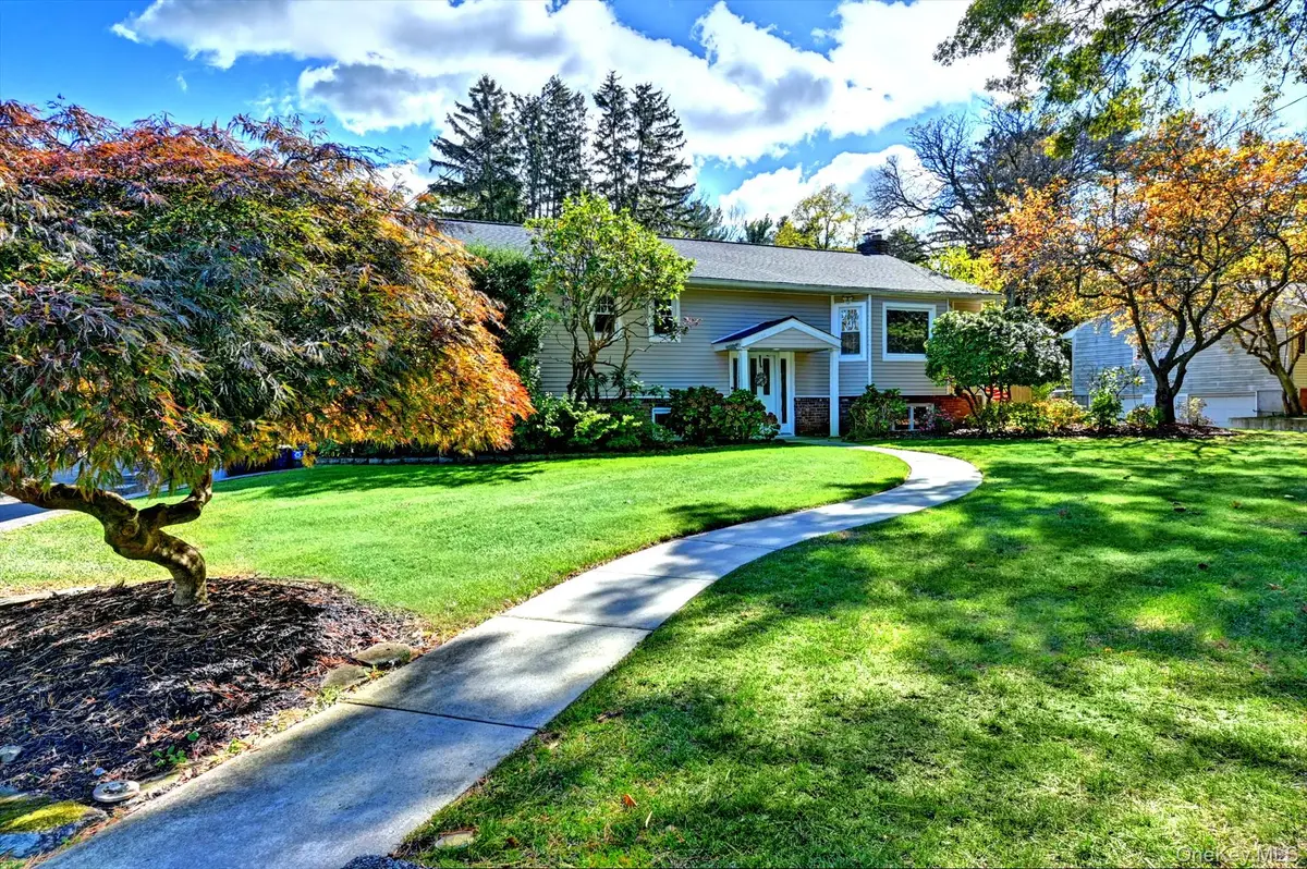 8 Prairie Road, Huntington Station, NY 11746 - Image #1