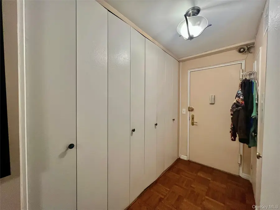 70-20 108th Street #2K, Forest Hills, NY 11375 - Image #2