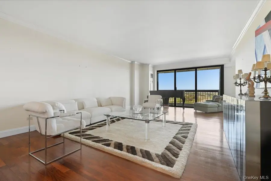 27010 Grand Central Parkway #17K, Queens, NY 11005 - Image #2