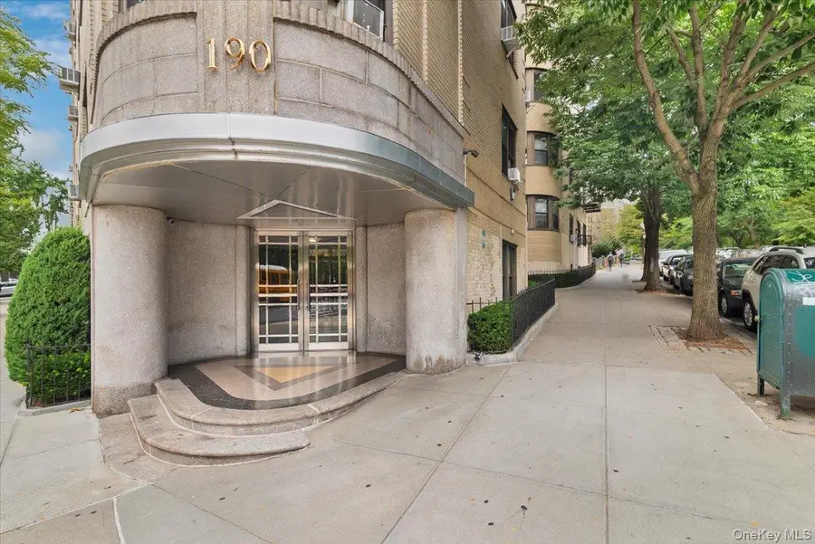 190 E Mosholu Parkway S #6H, Bronx, NY 10458 - Image #2