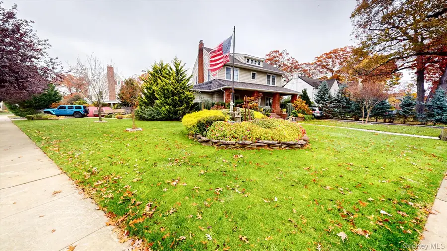 725 Scranton Avenue, East Rockaway, NY 11518 - Image #3