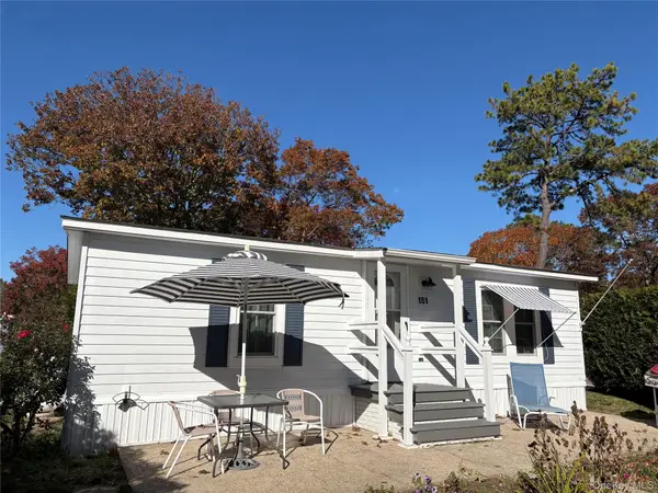 525/151 Riverleigh Avenue #151, Riverhead, NY 11901