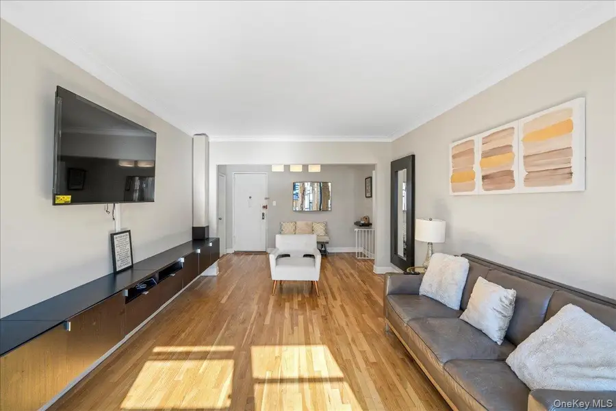 110-45 71st Road #6D, Forest Hills, NY 11375 - Image #2