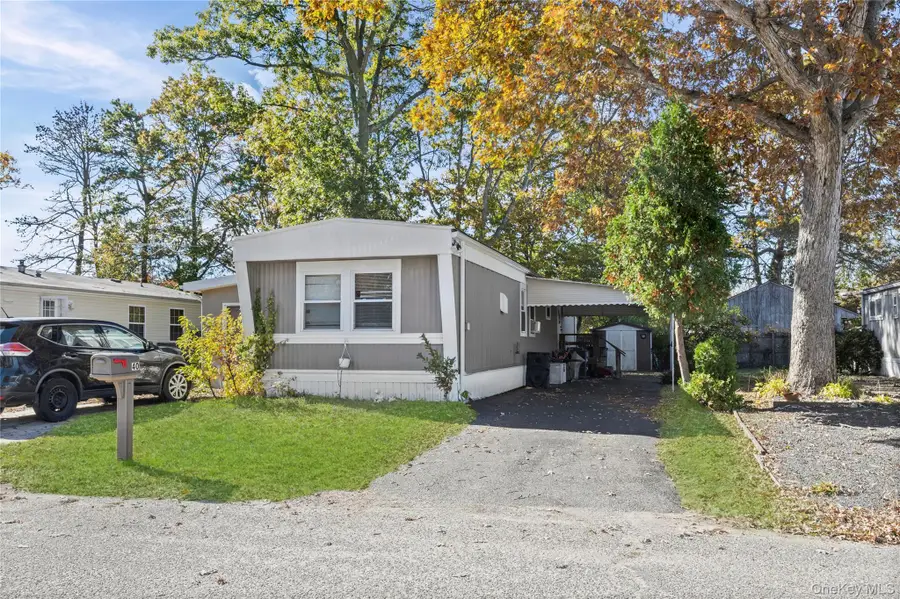 40 Buttercup Dr, Bohemia, NY 11716 - Image #3