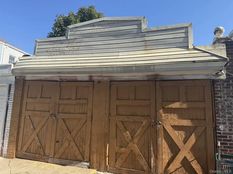 289 Etna Street, Brooklyn, NY 11208 - Image #3