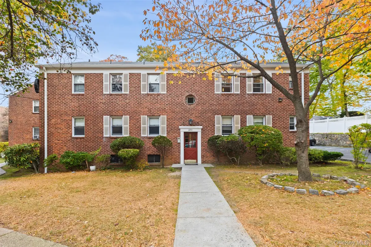 2200 Palmer Avenue #4M, New Rochelle, NY 10801 - Image #1