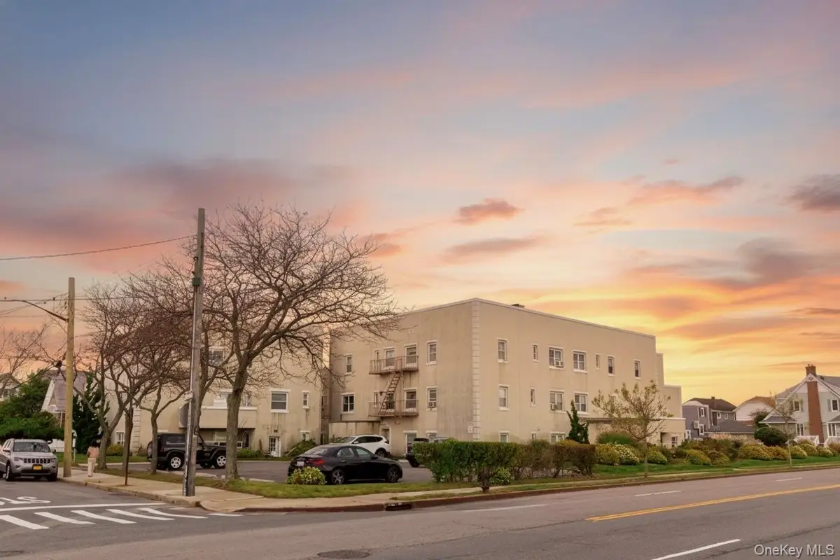 525 Beach 138th Street #A2, Belle Harbor, NY 11694 - Image #1