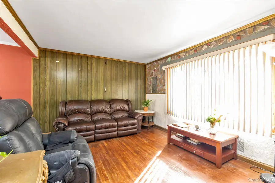 147 Ruxton Street, Uniondale, NY 11553 - Image #3