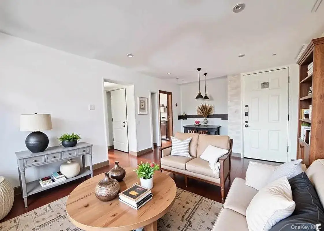 42-26 81 St #7, Elmhurst, NY 11373 - Image #1