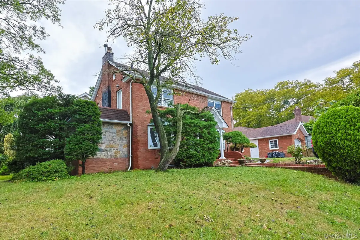 190-16 33 Avenue, Flushing, NY 11358 - Image #1