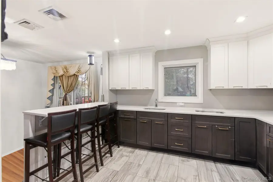 7 Jacqueline Road, Monsey, NY 10952 - Image #2