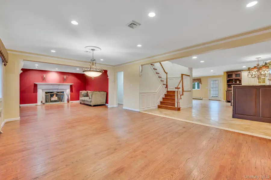 1023 Maple Lane, New Hyde Park, NY 11040 - Image #2