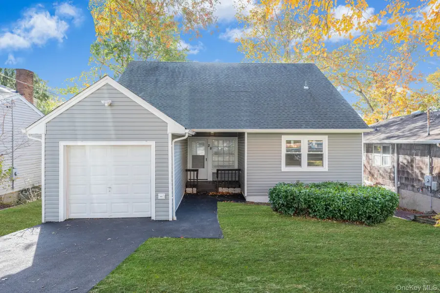 28 Sanford Street, South Huntington, NY 11746 - Image #2