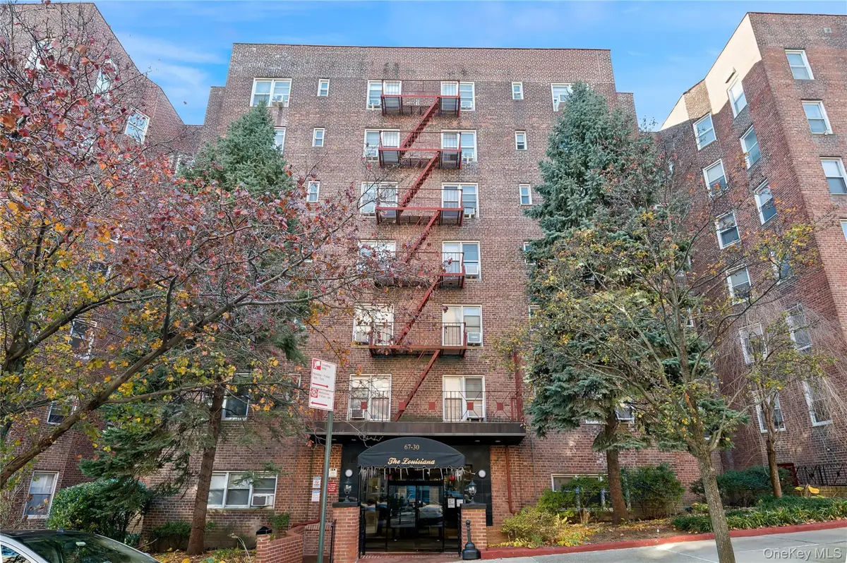 67-30 Clyde Street #2C, Forest Hills, NY 11375 - Image #1