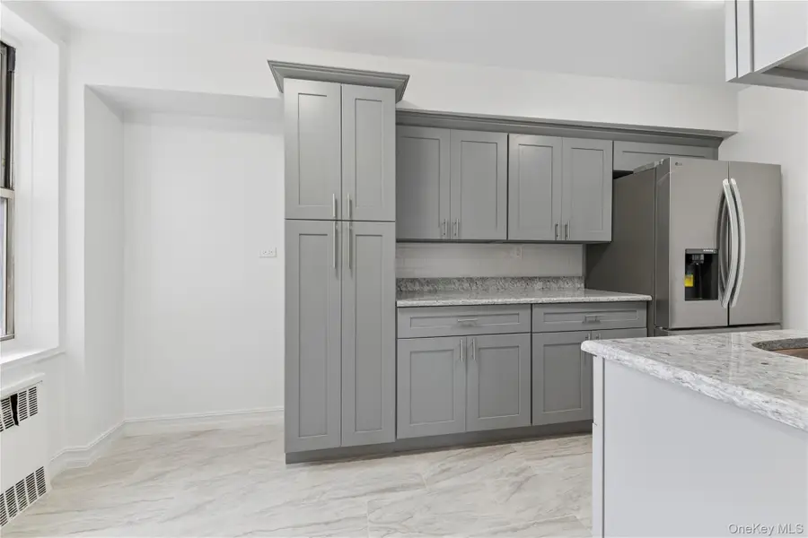 67-30 Clyde Street #2C, Forest Hills, NY 11375 - Image #3