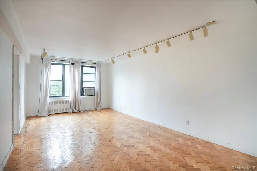 1 Remsen Road #2F, Yonkers, NY 10710 - Image #2