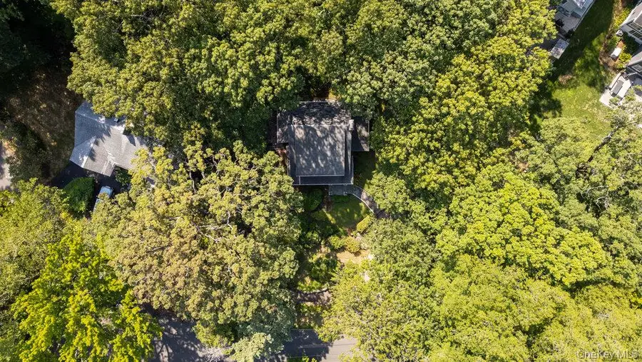 40 Pine Brook Drive, Larchmont, NY 10538 - Image #3