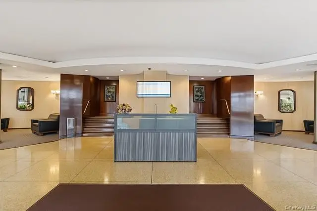 61-20 Grand Central Parkway #A900, Forest Hills, NY 11375 - Image #3