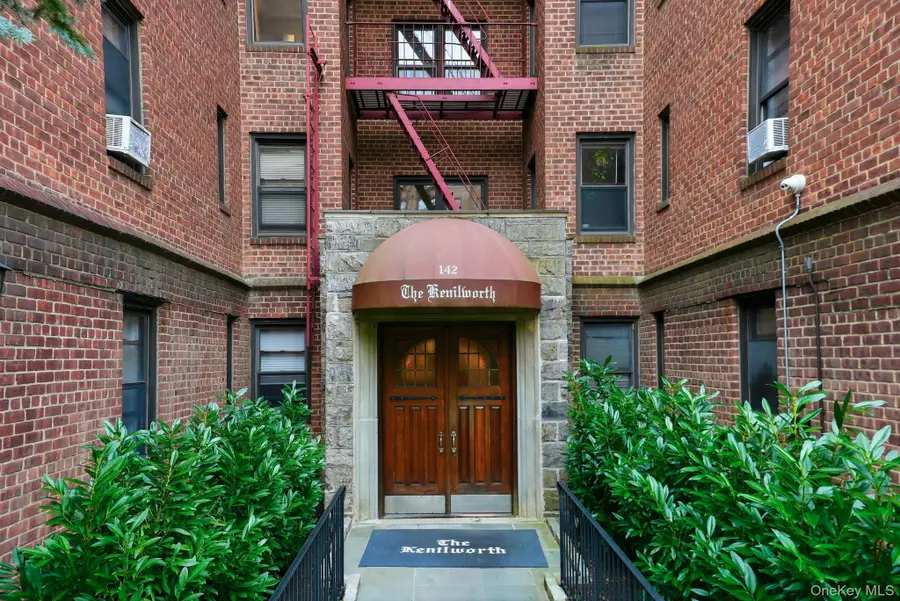 142 Garth Road #2J, Scarsdale, NY 10583 - #3