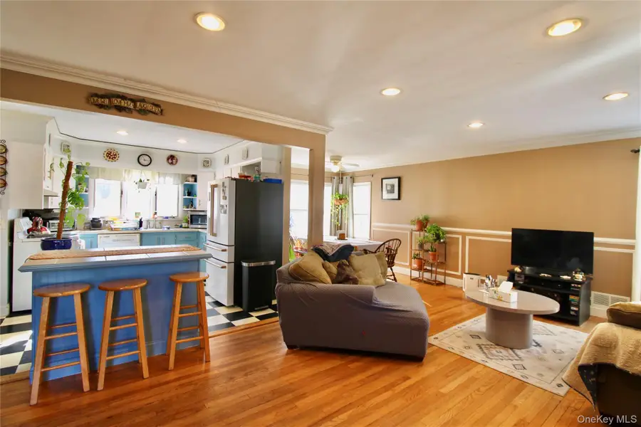 164 Van Keuren Avenue, Pine Bush, NY 12566 - Image #3