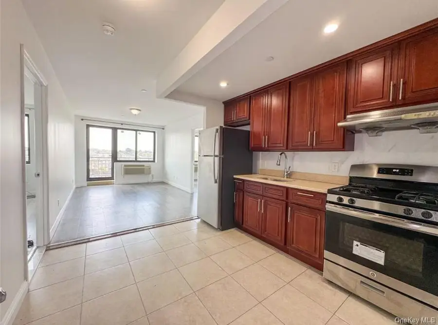 70-26 Queens Boulevard #5F, Woodside, NY 11377 - Image #2