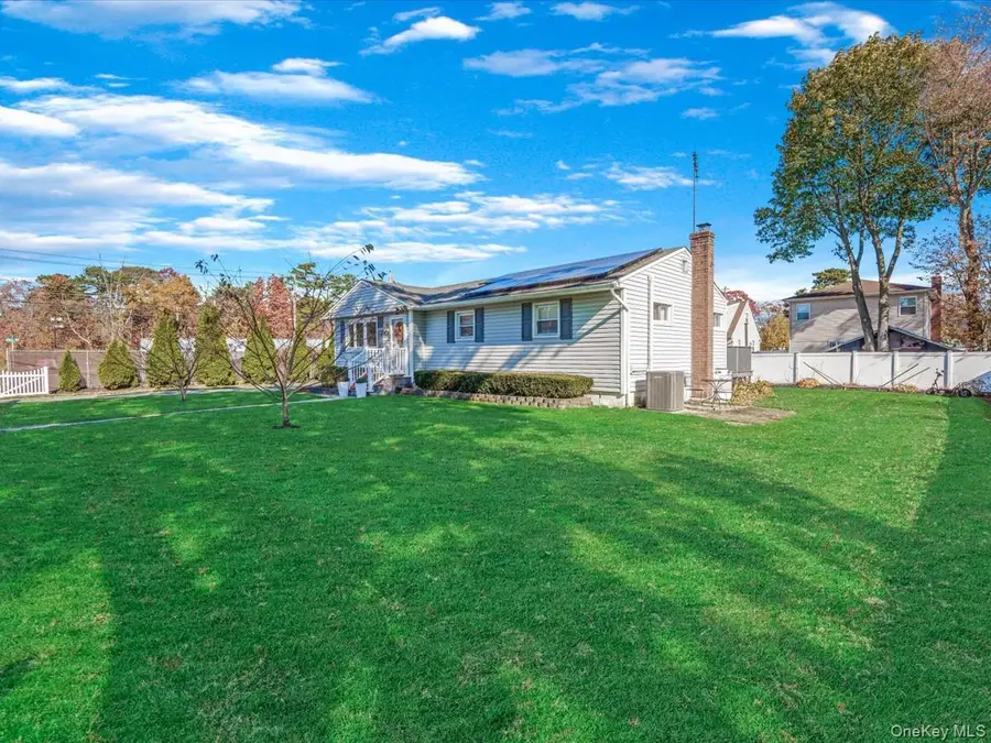 121 S 30th Street, Wyandanch, NY 11798 - Image #3