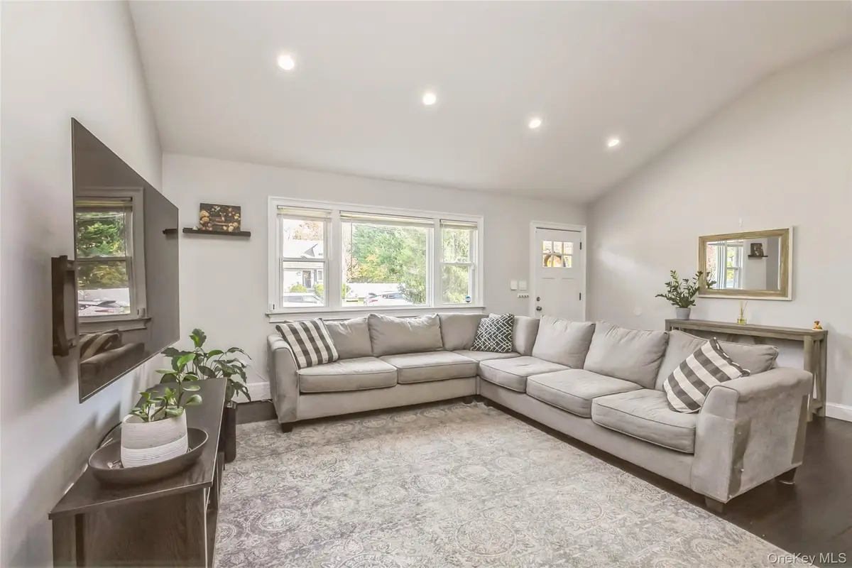 1692 Feureisen Avenue, Bohemia, NY 11716 - Image #1