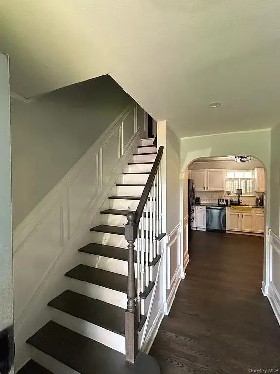 118 Lexington Road, Shirley, NY 11967 - Image #2