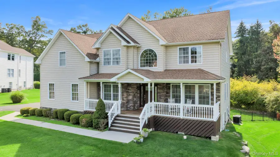 11 Fant Farm Lane, Suffern, NY 10901 - Image #2