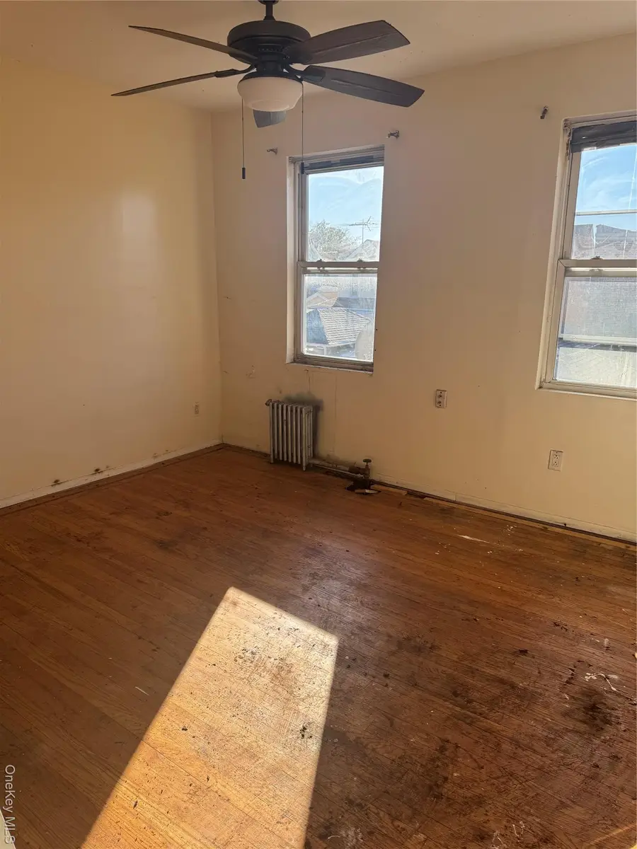 11444 127th Street, South Ozone Park, NY 11420 - Image #3