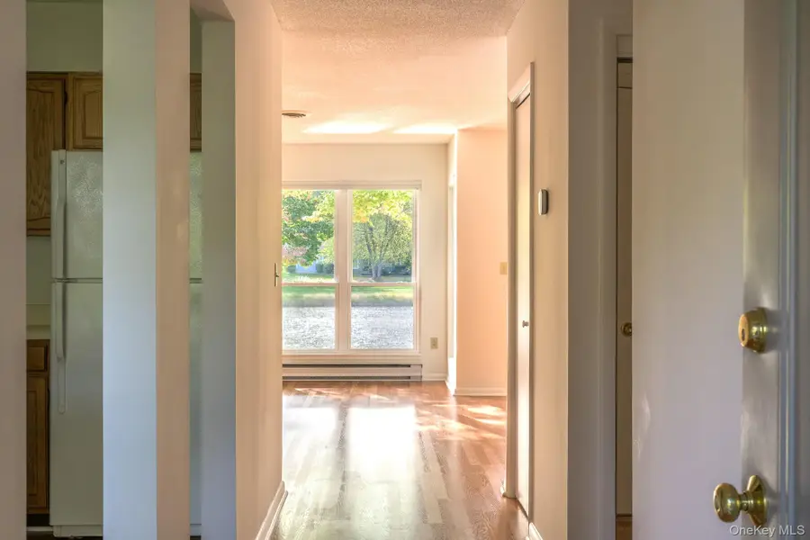 14 Pond Drive E, Rhinebeck, NY 12572 - Image #2