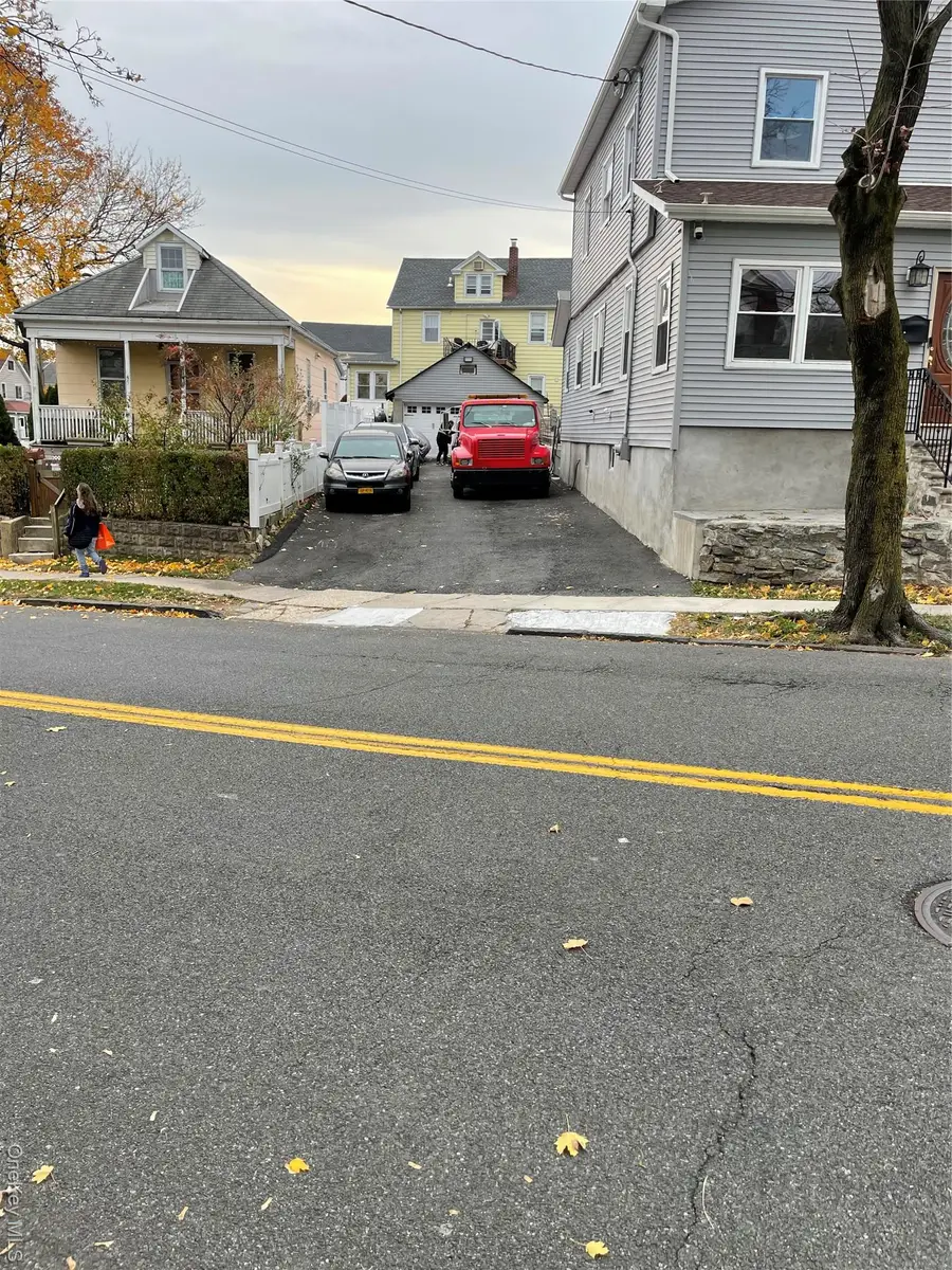 953 Mile Square Road, Yonkers, NY 10704 - #2