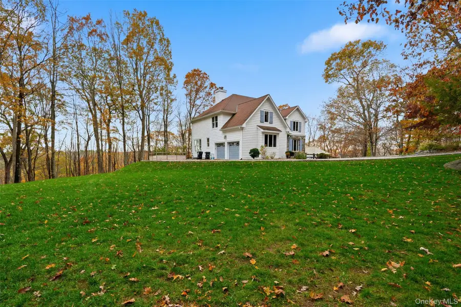 21 Spring House Road, Pound Ridge, NY 10576 - Image #2