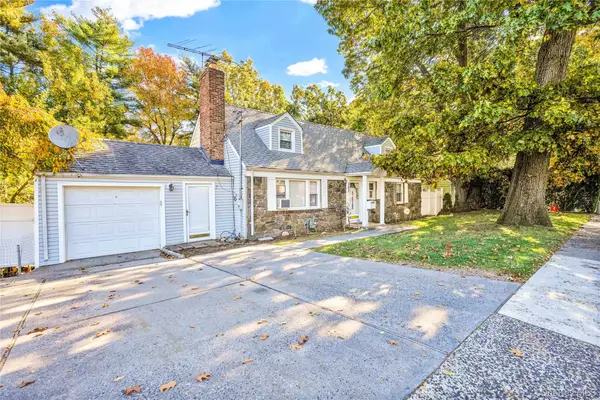 303 Nassau Boulevard, West Hempstead, NY 11552