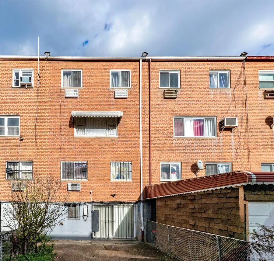 1074 Barbey Street, Brooklyn, NY 11207 - Image #2