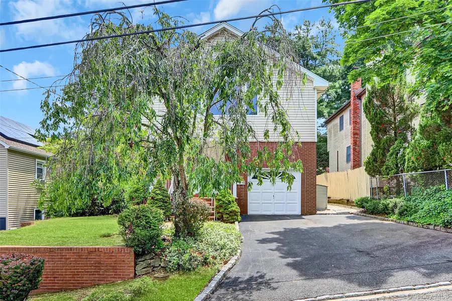 17 Singworth Street, Oyster Bay, NY 11771 - Image #3