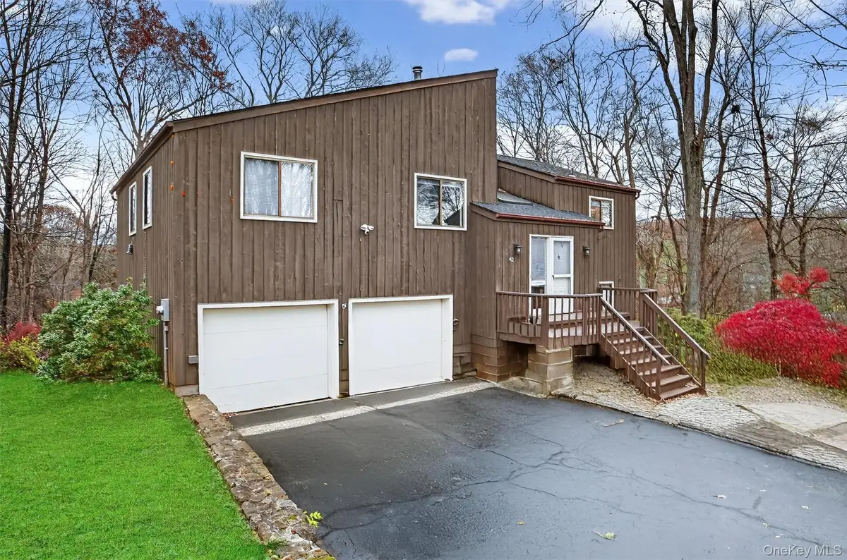 42 Maple Moor Lane, Cortlandt Manor, NY 10567 - Image #1