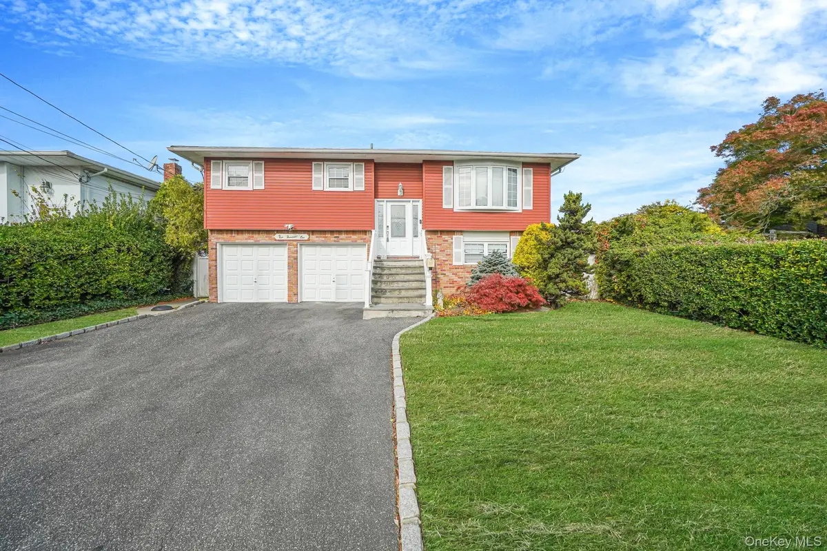 501 Windmill Avenue, West Babylon, NY 11704 - Image #1