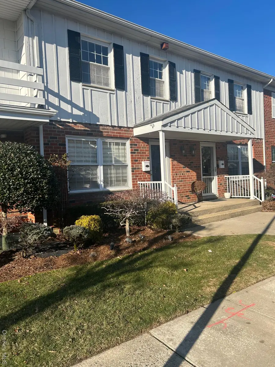 676 Front Street #F, Hempstead, NY 11550 - Image #2