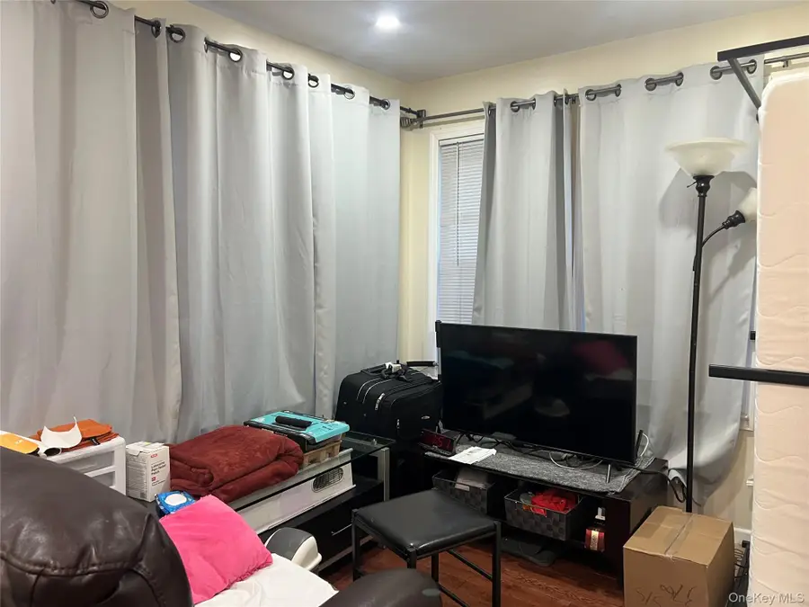 15108 33rd Road, Flushing, NY 11354 - Image #2