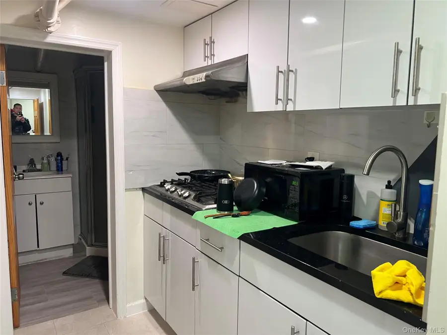 15108 33rd Road, Flushing, NY 11354 - Image #3