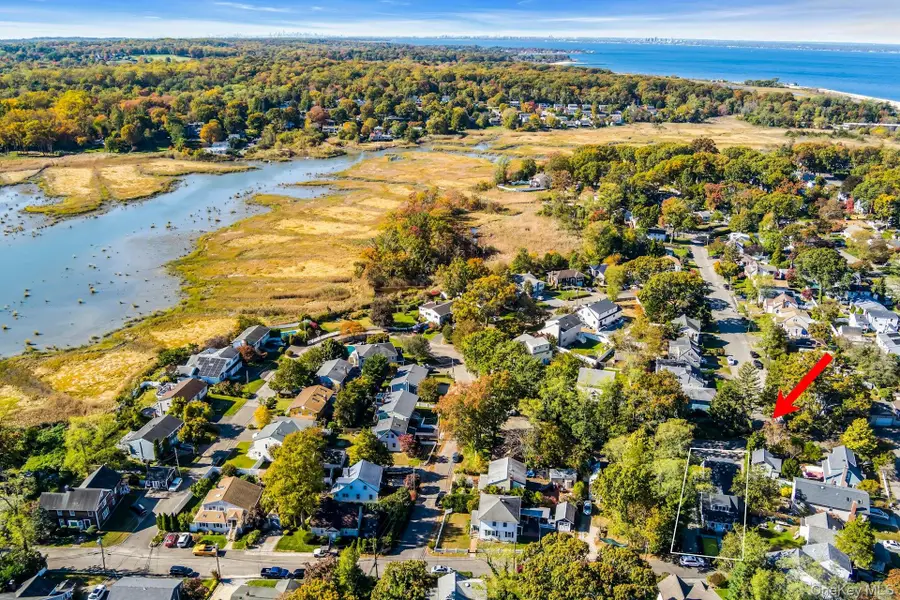 2 Roosevelt Street, Bayville, NY 11709 - #2