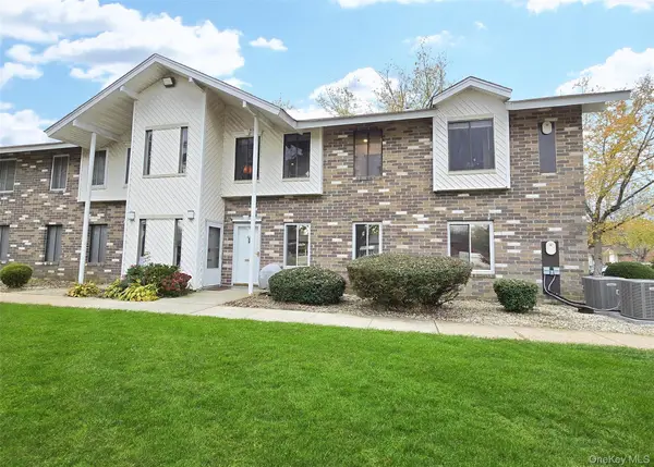 2 El Camino Court #2, Coram, NY 11727