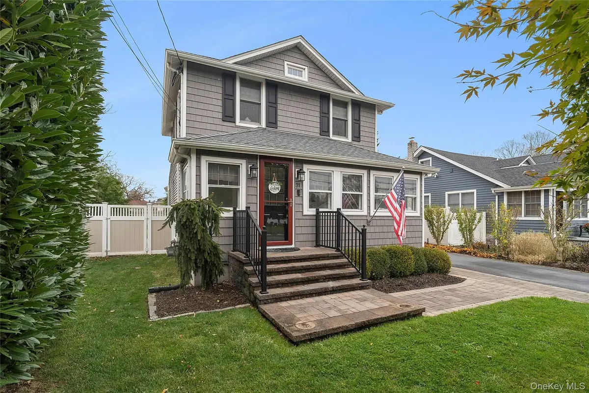31 Roosevelt Avenue, Sayville, NY 11782 - #1