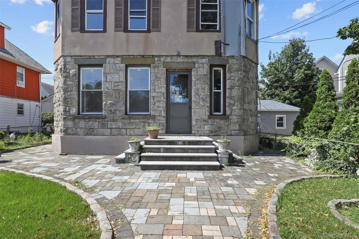 252 Garden Avenue, Mount Vernon, NY 10553 - Image #1